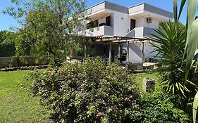Villa Ena